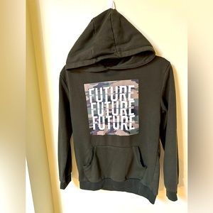 Primark Boys Pullover Long Sleeves Hoodie Size 12/13